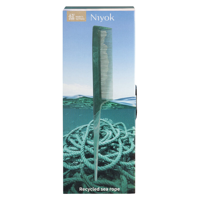 Recycelter Stielkamm