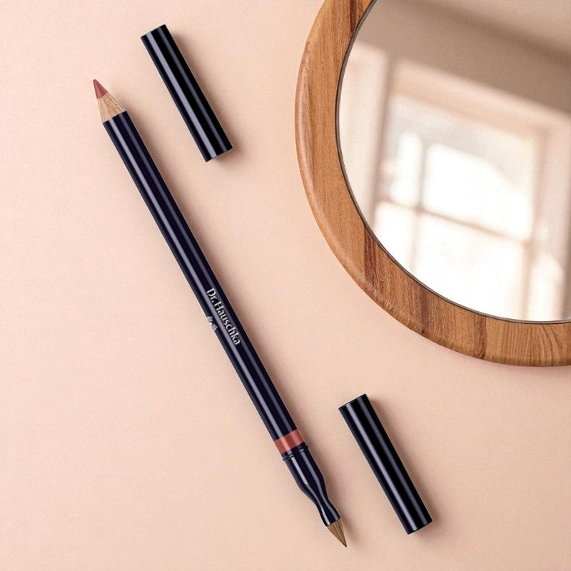 Dr. Hauschka - Crayon contour des lèvres BIO N°04 cumaru 1,05g