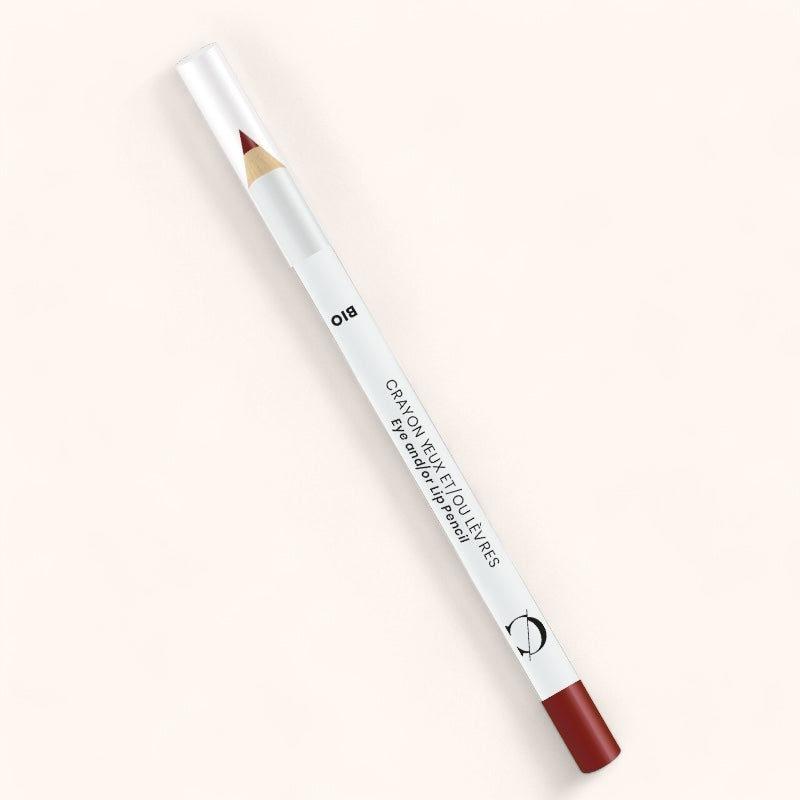 Couleur Caramel - Crayon lèvres Lie de vin N°149 BIO 1,1g