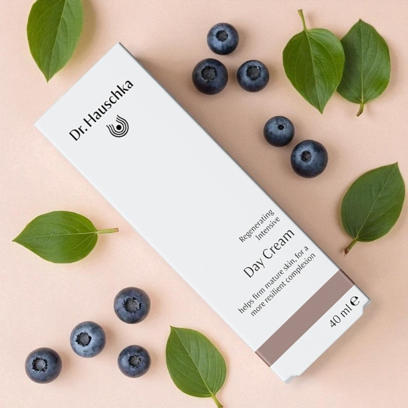 Dr. Hauschka - Crème de jour régénérante intensive BIO prunelle 40ml