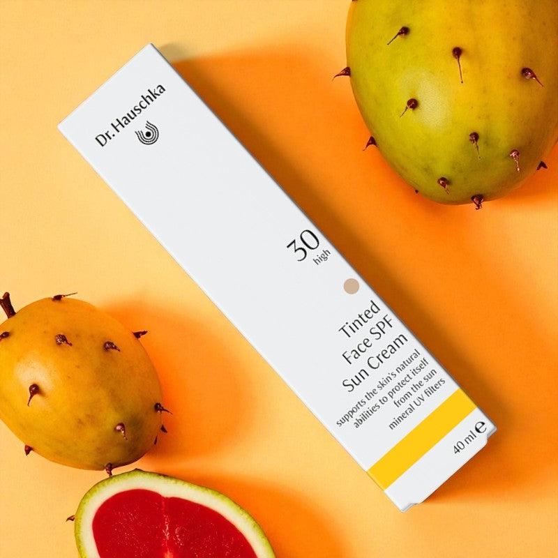 Dr. Hauschka - Crème solaire teintée visage BIO IP 30 figue de Barbarie 40ml