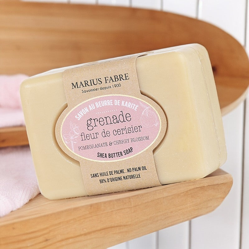 Savonnette karité, fleur de cerisier & grenade
