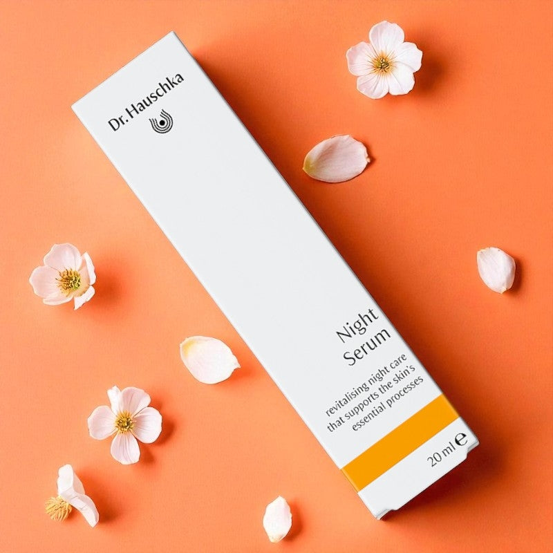 Dr. Hauschka - Tonisierendes Nachtserum Apfelblüten BIO 20ml